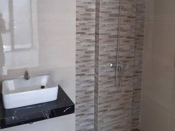 Rumah Cantik New Gress Darmo Permai Timur Surabaya