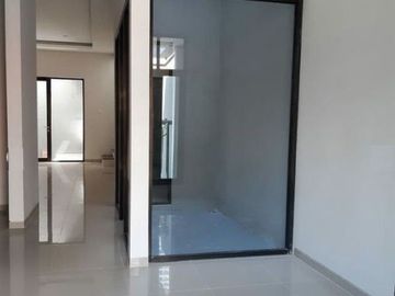 Rumah Cantik New Gress Darmo Permai Timur Surabaya