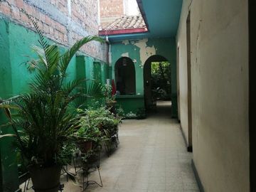 VENDO CASA EN EL BARRIO OBRERO CALI