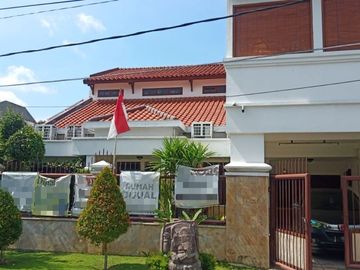 Rumah Mewah Bagus Siap Huni di Kupang Indah Surabaya