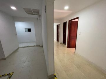 edificio en arriendo en tequendama. Cod A1356