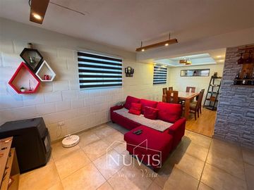 Casa en venta de 2 dorm. en Villa Alemana