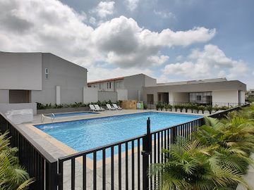 casa en venta en ciudad country. Cod V106885
