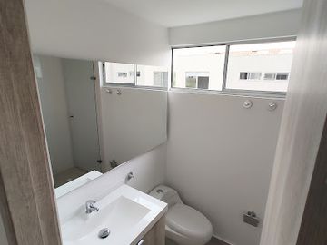 casa en venta en ciudad country. Cod V106885
