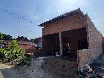 RUMAH MURAH 100 METER KE JALAN JOGJA SOLO DI PRAMBANAN