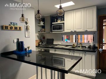 CASA VENTA HAEDO NORTE 4 AMBIENTES