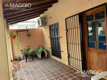 CASA VENTA HAEDO NORTE 4 AMBIENTES