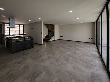 CASA EN VENTA EN PARQUE TLAXCALA