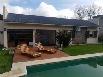Casa en el carmencito excelente