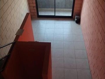 VENTA DE DEPARTAMENTO 2 AMBIENTES TIPO DÚPLEX - CON BALCÓN A LA CALLE - TRISTAN SUAREZ