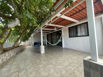 Se Vende Casa de 396 Mts2 en Costa Verde de La Chorrera (H)