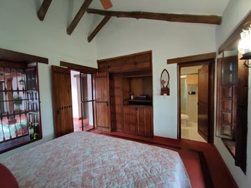 casa en venta en la morada. Cod V14563