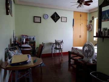 Fully Furnished with Three Bedrooms House and Lot for Rent i