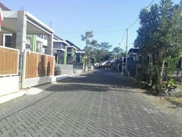 Tanah Siap Bangun di Perumahan Elit GRAHA SURYA Pudakpayung