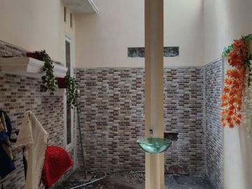 Rumah Mojoklangru Lor Hadap utara xysai