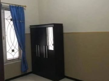 Rumah di Puri Gunung Anyar Surabaya