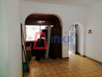 OPORTUNIDAD DE CASA EN MAGDALENA DEL MAR