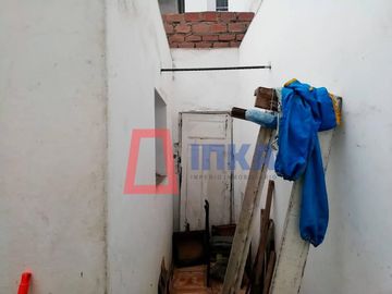 OPORTUNIDAD DE CASA EN MAGDALENA DEL MAR