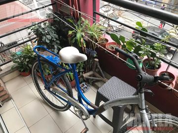 Río de Janeiro 600 P2º Caballito 2 amb. fte. c/ balcón. Parque Centenario. Venta con Renta.