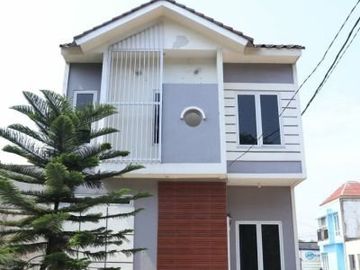 Dijual cepat rumah 2 lantai harga 1 lantai dekat pemda cibonong dan stasiun cilebut