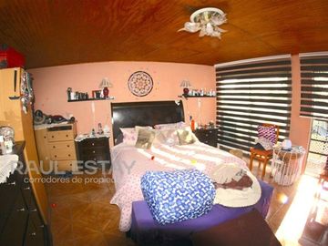 Casa en venta de 5 dorm. en Los Andes