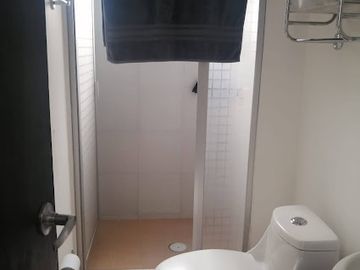 VENDO DEPARTAMENTO LA CIMA ESMERALDA ZONA ESMERALDA