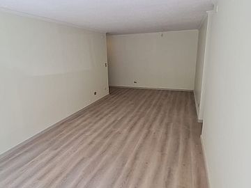 COLEGIO CALASANZ, PISO 1, REMODELADO 100%