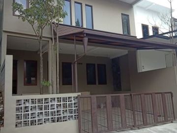 Rumah Baru SetraDuta di bawah harga 2M dekat geger kalong, sukajadi