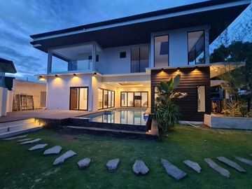 VISTA MAR HOUSE for SALE Mactan City Cebu