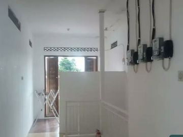 AMANKAN SEKARANG, KOST 6 KAMAR DI WAHID HASYIM SELATAN AMPLAZ