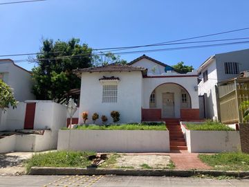 casa en venta en bellavista. Cod V104524