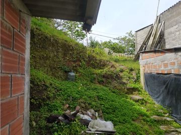 SE VENDE CASA EN VILLAMARIA,CALDAS