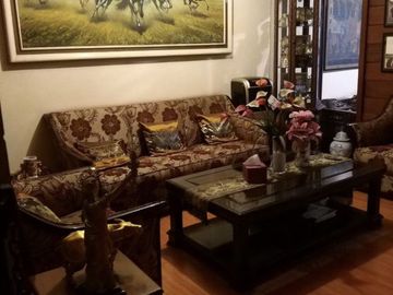 Hunian berkonsep villa istimewa di Kupang indah Surabaya