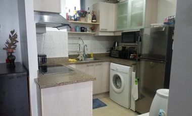 Fully Furnished 1 BR Condo for Sale in IT Park, Cebu City with balcony