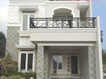 RUMAH VILLA PUNCAK CIPANAS DEKAT ISTANA PRESIDEN