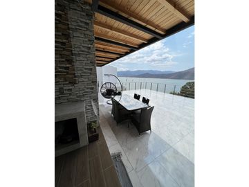 CASA EN VENTA EN VALLE DE BRAVO SAN GASPAR