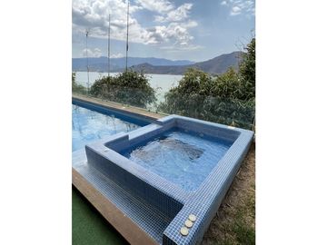 CASA EN VENTA EN VALLE DE BRAVO SAN GASPAR
