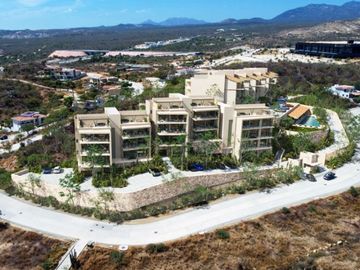 Departamento vista al mar, en residencial privado con club de playa y campo de g