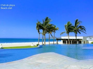 Departamento vista al mar, en residencial privado con club de playa y campo de g