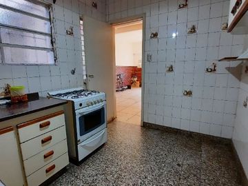 Casa PH en venta en Ramos Mejia Sur