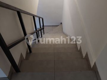 Disewakan Murah Ruko Bagus di Sunter Paradise Jakarta Utara