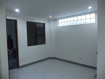Spacious 3-Storey Apartment for Rent in Opao, Mandaue Cebu