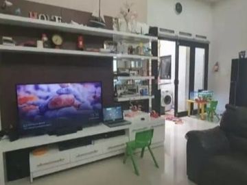 Rumah Second Mewah Hook Daerah Villa Puncak Tidar Kota Malang