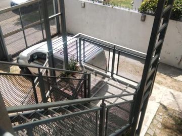 Triplex en venta en Ezpeleta Este
