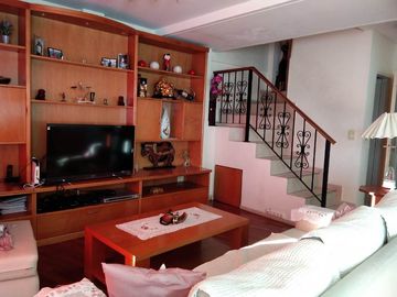 Triplex en venta en Ezpeleta Este