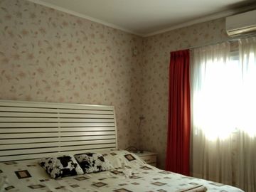 Triplex en venta en Ezpeleta Este