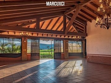 Case en venta en Mazatepec Morelos