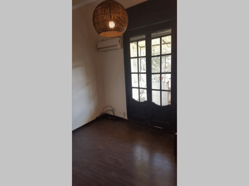NUEVO PRECIO - PH en Venta en Villa Crespo 2 ambientes 37 m2 + balcón al frente, 2do piso por escalera – Godoy Cruz 1200