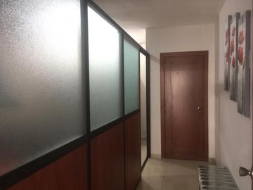 Se vende Oficina Kennedy Norte