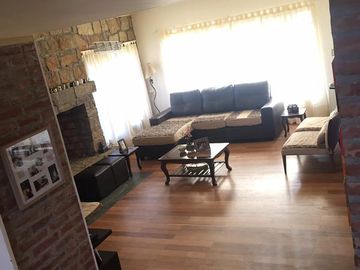 Casa 3 dormitorios - Neuquén Capital - Barrio Residencial Privado